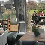 Nocleg ze śniadaniem Boutiquehotel The Sjinn 4*