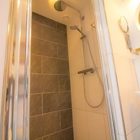 Bed & Breakfast Boutiquehotel The Sjinn Schin op Geul