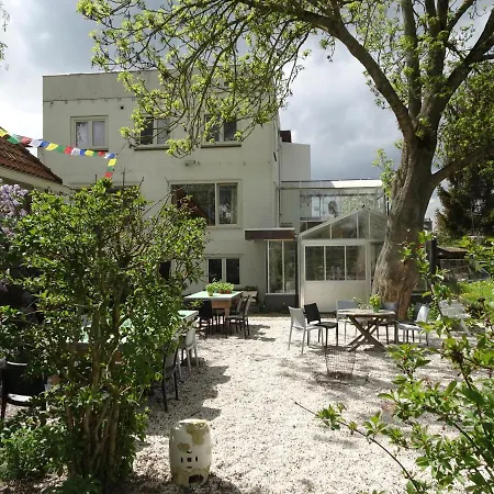 Boutiquehotel The Sjinn Bed & Breakfast