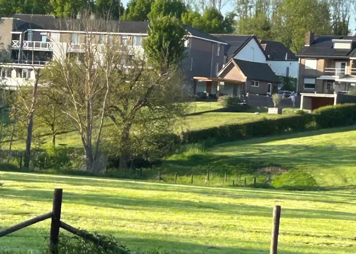 Boutiquehotel The Sjinn Bed & Breakfast Schin op Geul